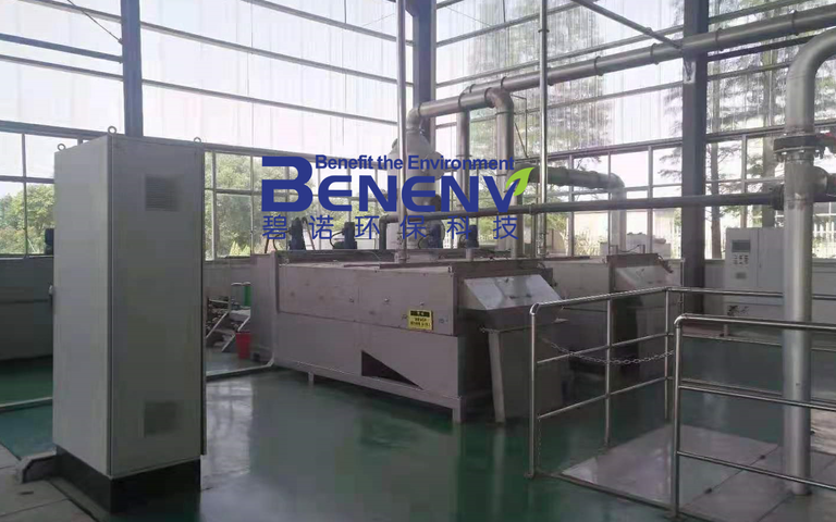 The Benenv Wave Separator for sludge dewatering